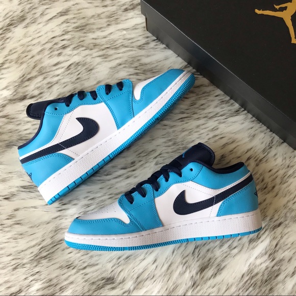 Air Jordan 1 Low UNC White Powder Blue Obsidian - Picture 3 of 9